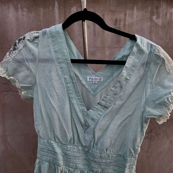 Paniz vintage inspired feminine dress sea foam and lace dress. - Picture 2 of 8